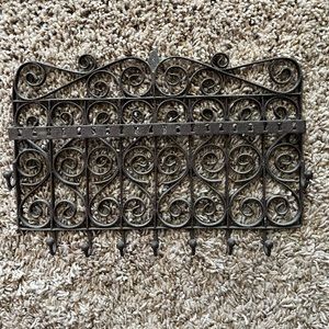 Urban outfitters wall hanging jewelry organizer